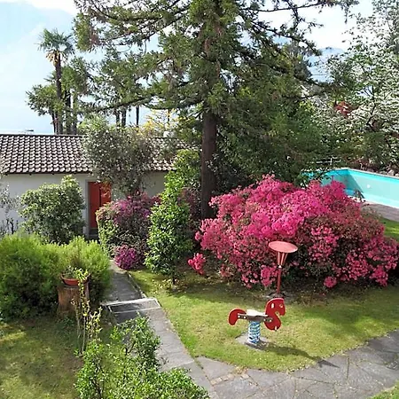 Residenza Paradiso Di Vacanze מלון 2*